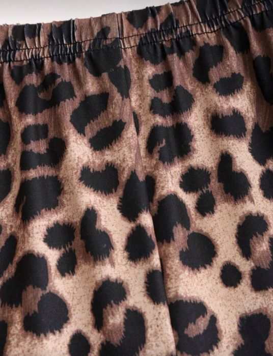 Леопардовий костюм в ідеальному стані боді і широкі штани