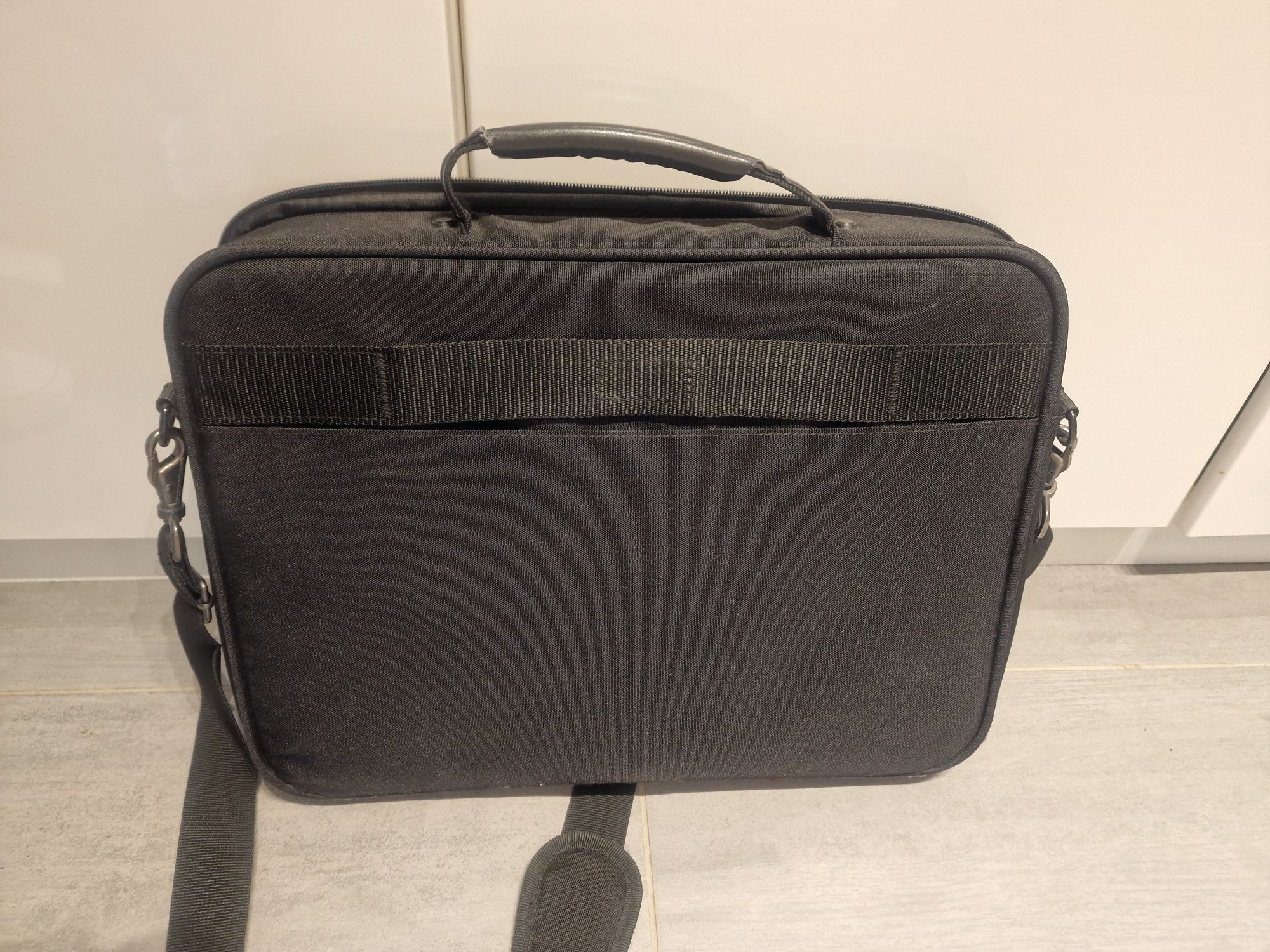 Torba na laptopa