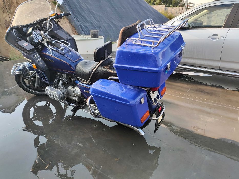 Honda Gold Wing GL 1100 niski przebieg transport