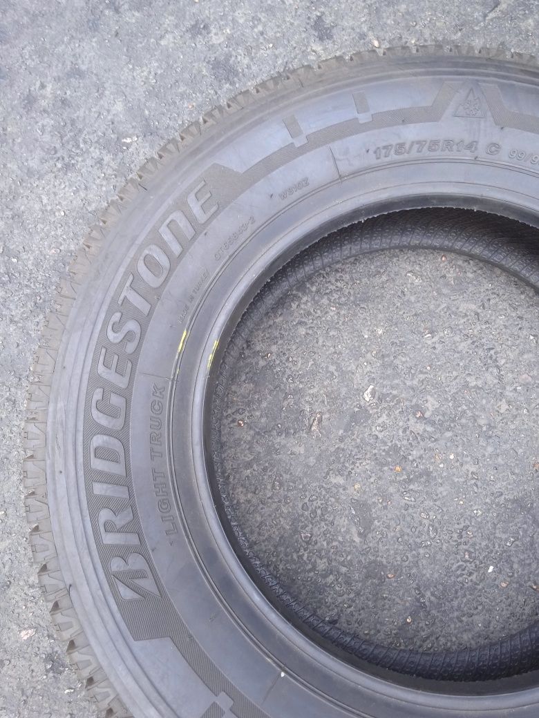 Одно распаровка зима 175.75.14С Bridgestone Blizak W810, New 21p.