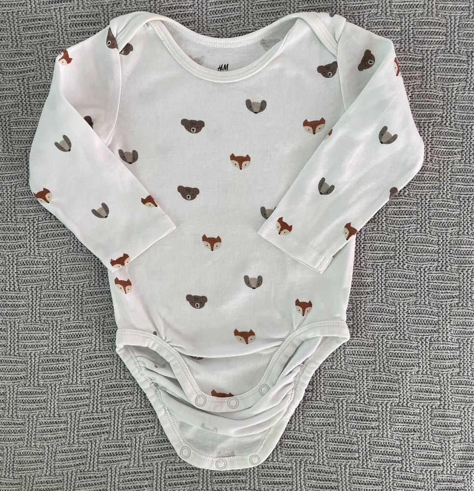 Białe body ze zwierzętami z bawełny organicznej H&M 68