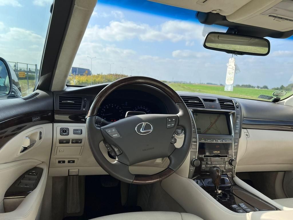 Lexus LS 460 Polski salon- rewelacyjny stan
