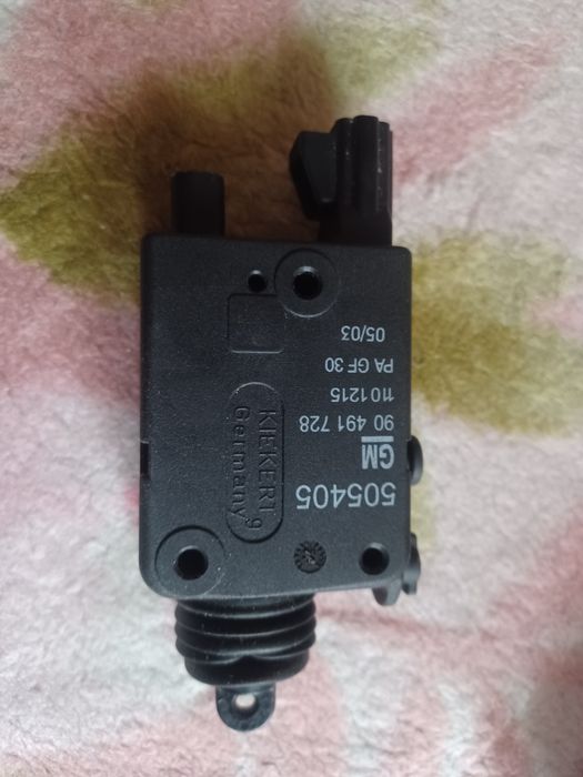 Посилений привід центрального замка