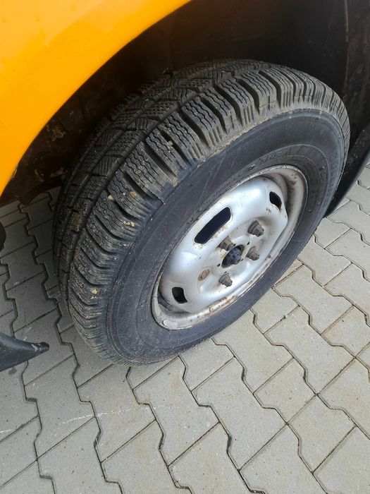 Auto laweta             ,.