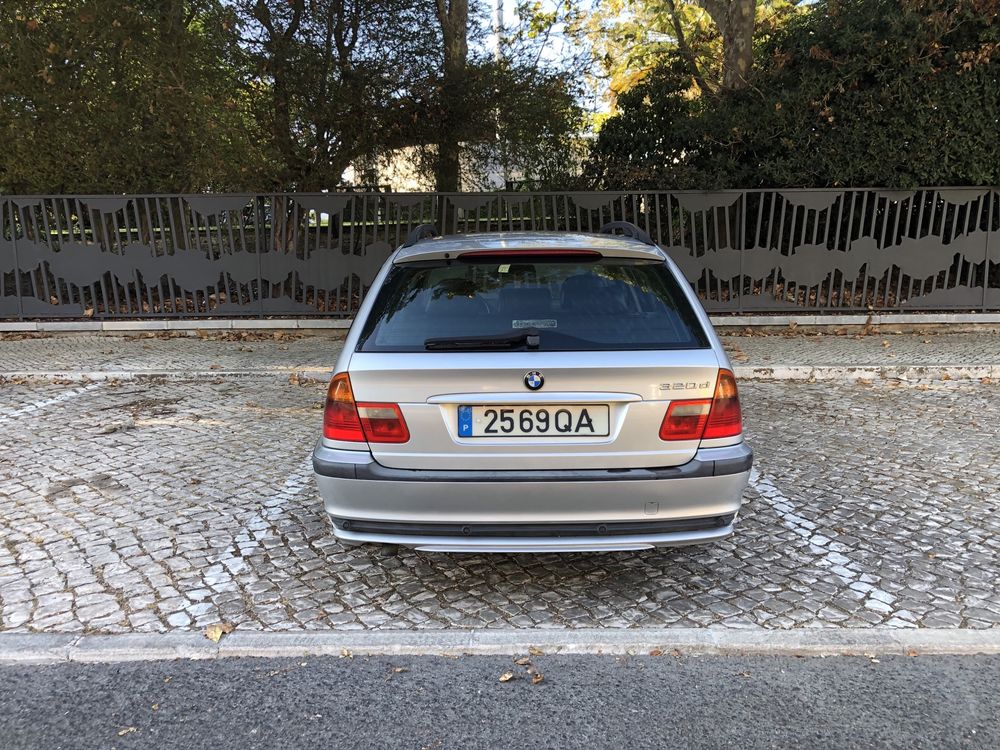 BMW 320d Touring 136CV