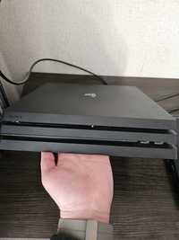 Ps 4 pro 1Tb + 2 джойстіка