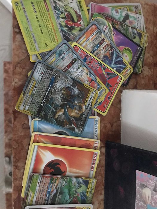 Cartas Pokemon - colecao da minha filha