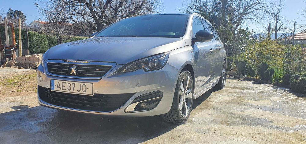 Carrinha excelente Peugeot 308 SW GT Line