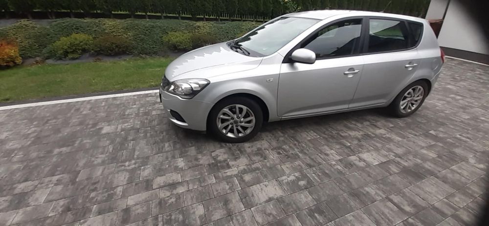 Sprzedam Kia cee'd