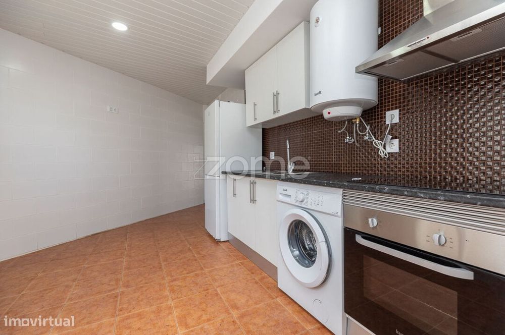 Arrendamento - Moradia T1 com Terraço em Pereira, Montemor-o-Velho