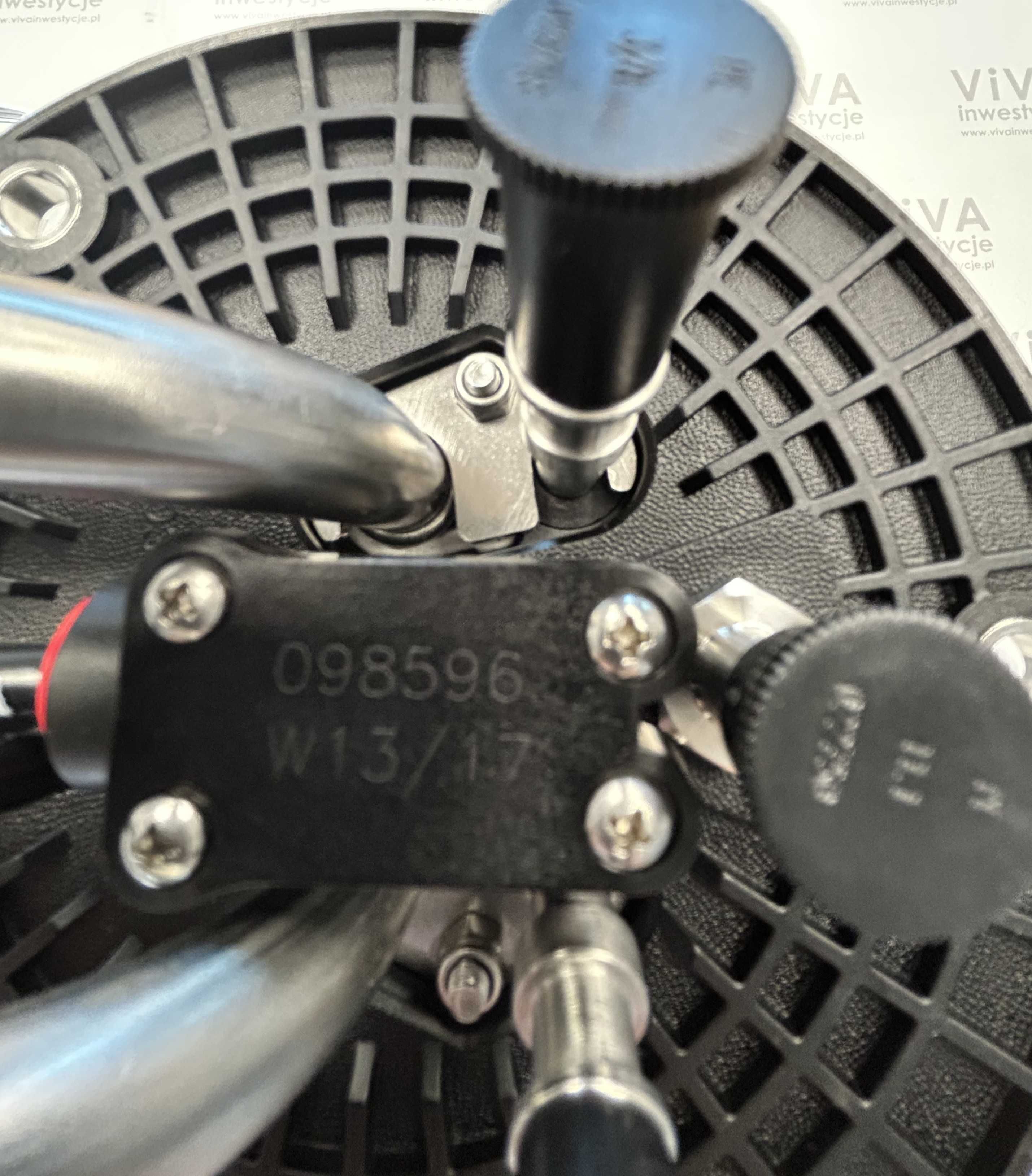 JOHN DEERE DEF smok sonda czujnik poziomu AdBlue AT.467485 JDAT.467485
