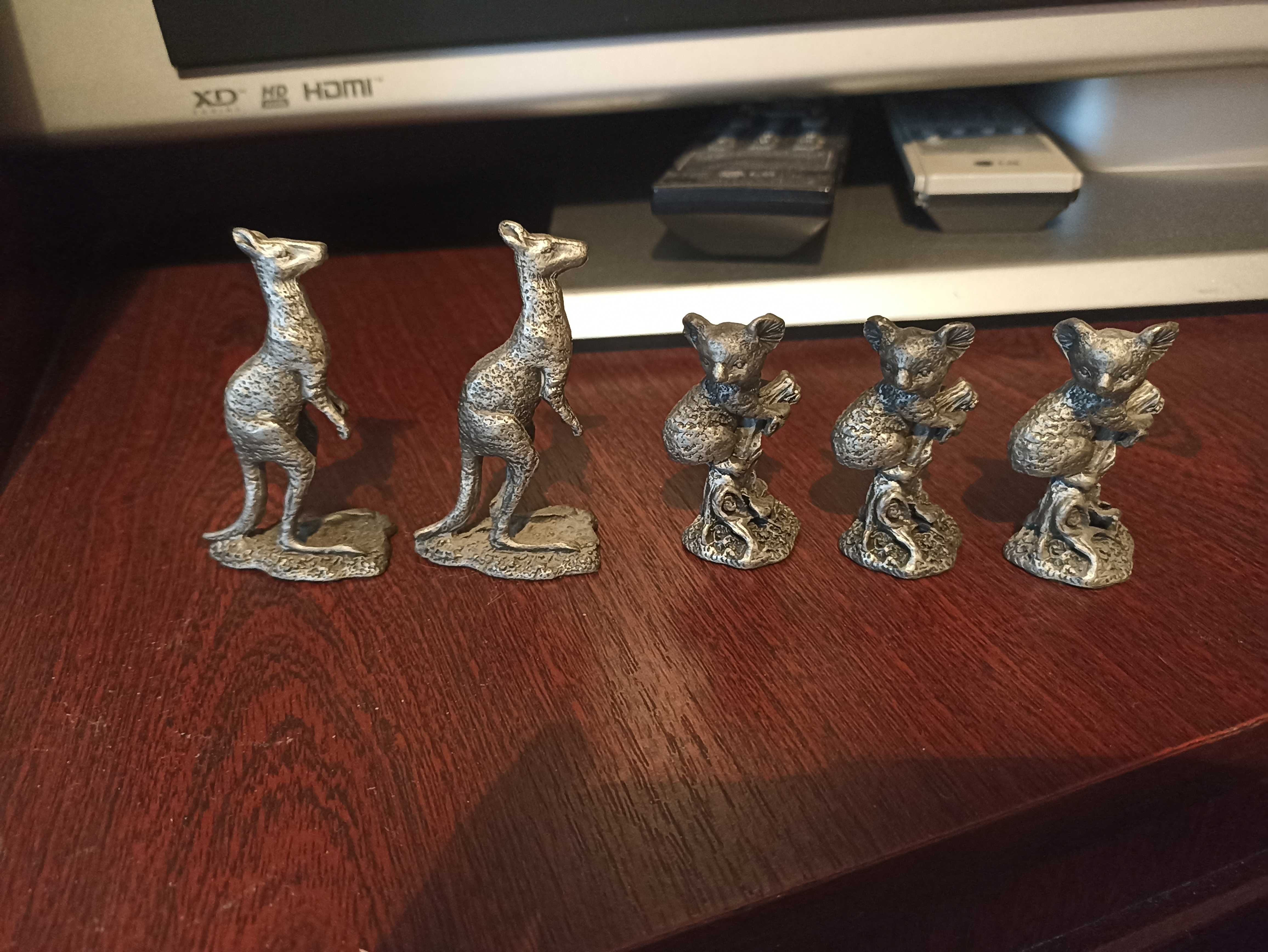 Figurki kangury metalowe
