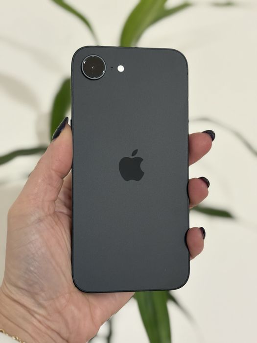 Iphone 16e -pague ate 12x s/juros-garantia  e seguro -loja