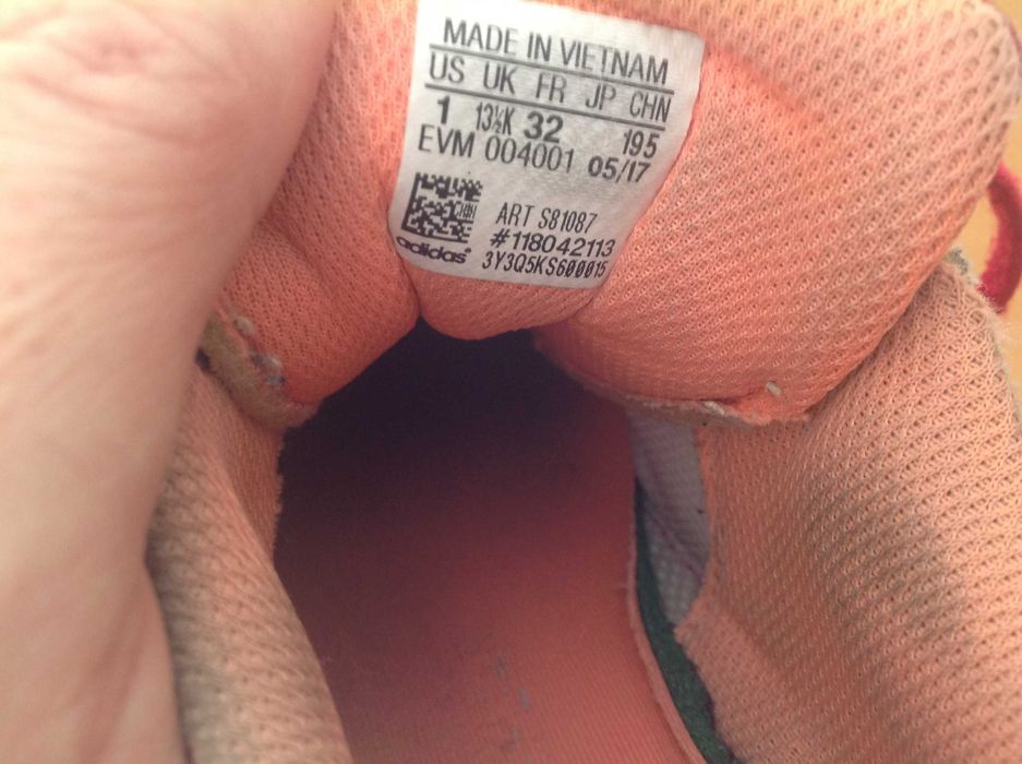 Sapatilhas Adidas de menina - nº 32 - (portes incluídos)