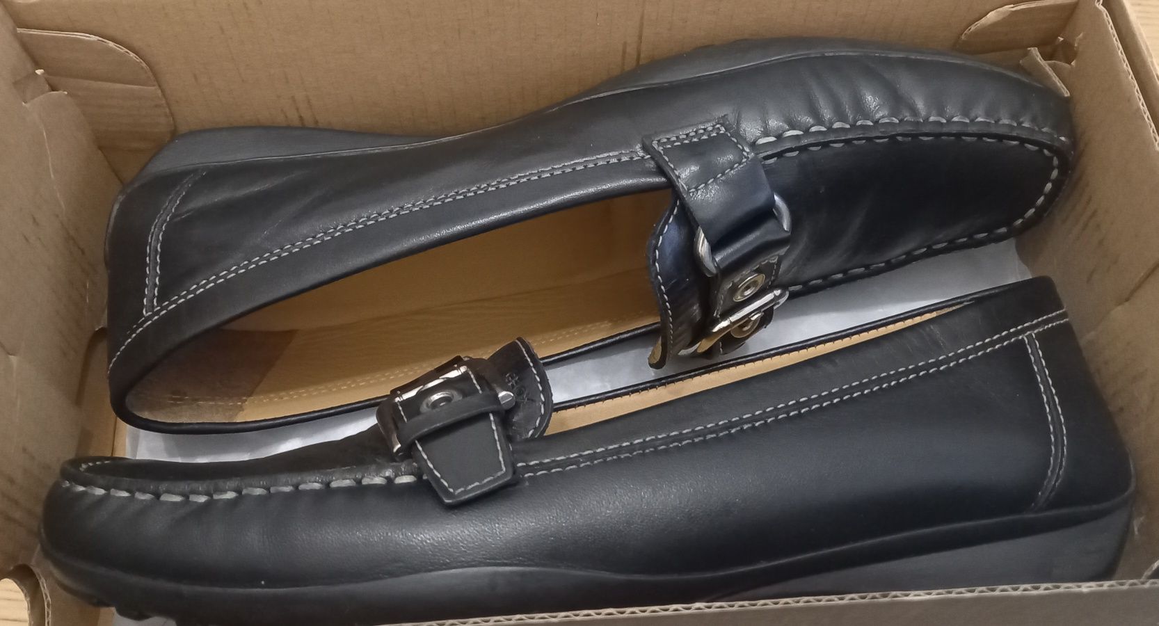 Prawie nowe mokasyny Geox 38,5 czarne