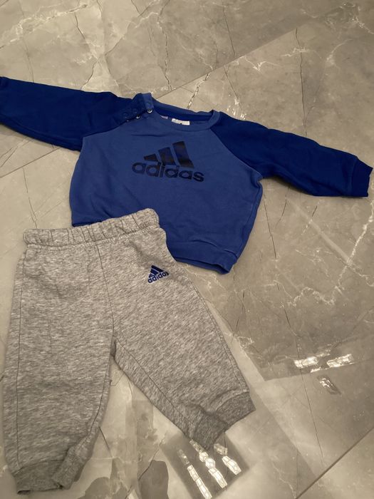 Dresik niemowlęcy Adidas