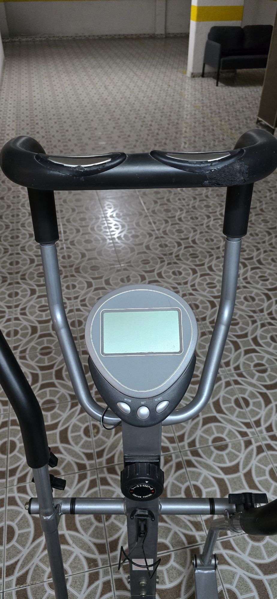 Elíptica NewFit Usada