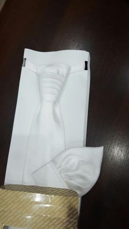 Krawat ślubny nowy