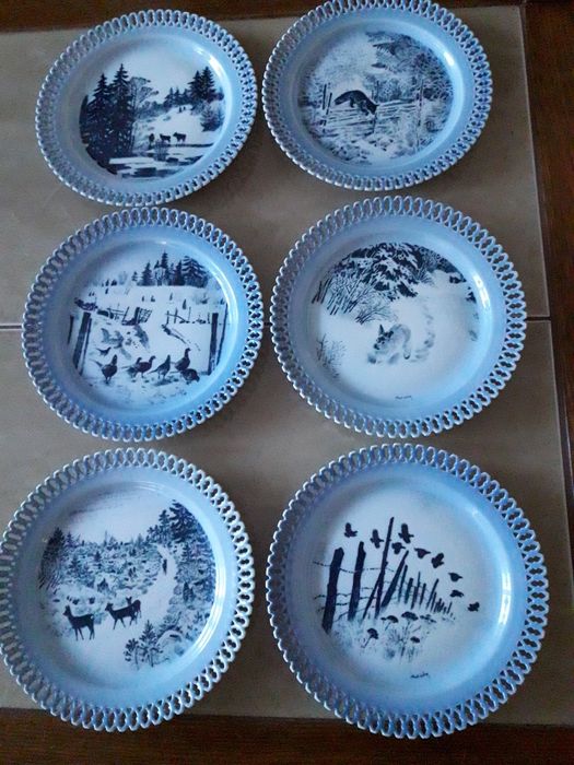 Zestaw talerzy " zwierzęta na wolności "  Bing & Grøndahl, lata 70- te