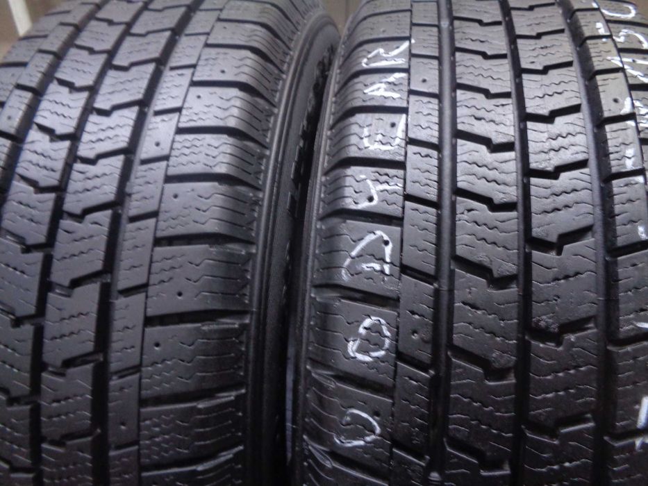 2szt. 215/65R15C GOODYEAR Cargo UltraGrip - BUS - Opony Zimowe - Ładne