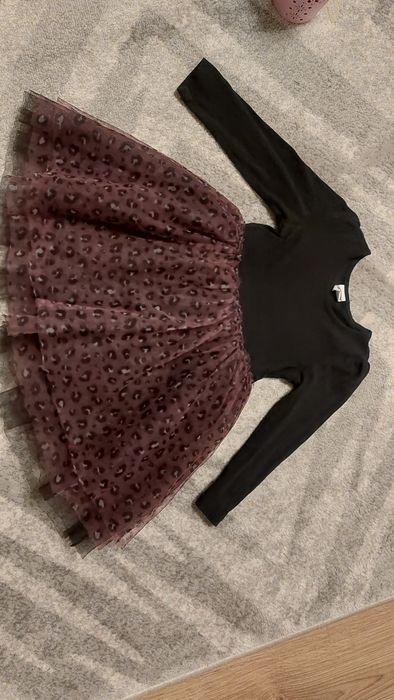 Sukienka z tiulem rozm 104