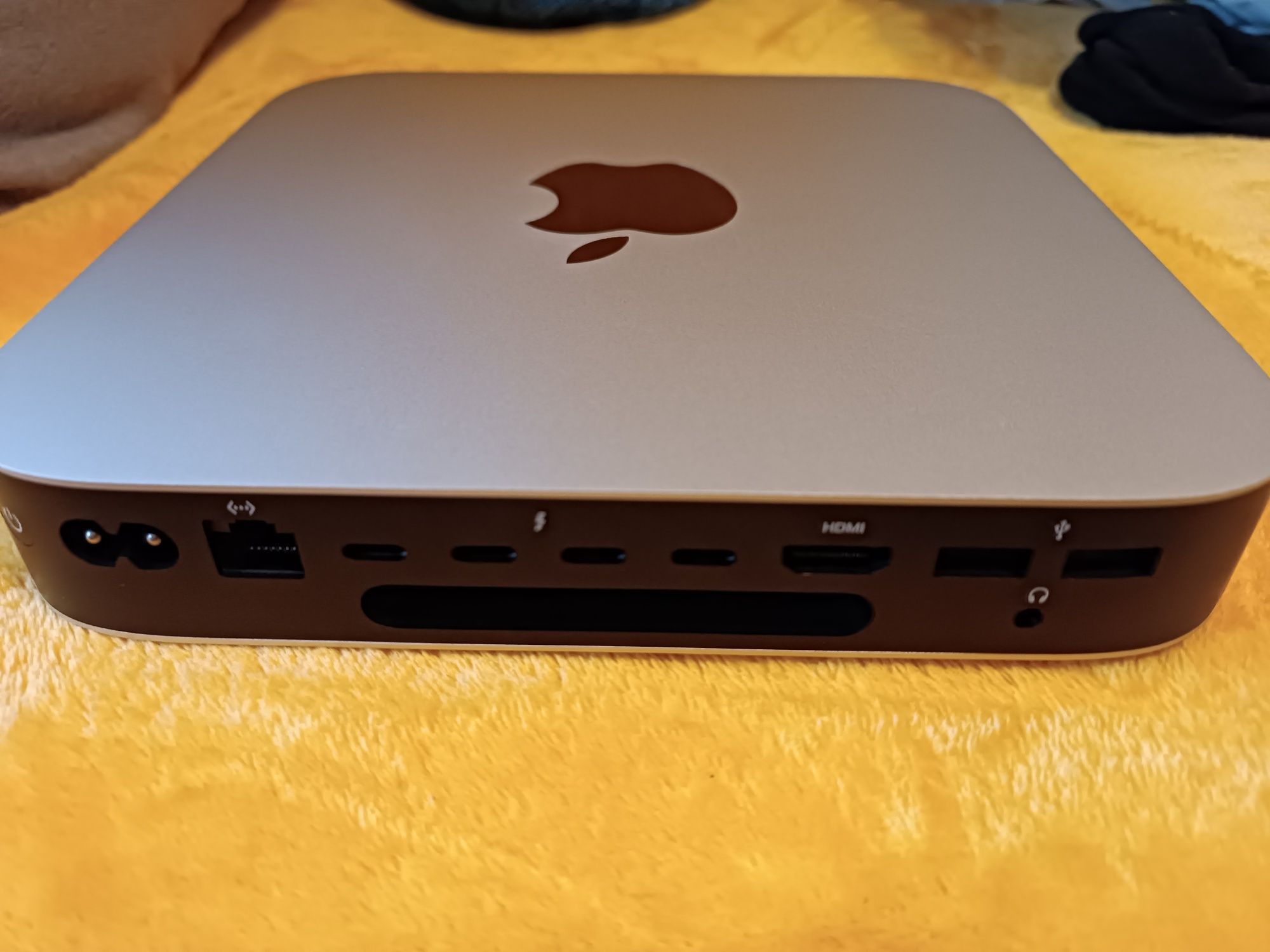 Apple Mac Mini 16GB/512GB M2 Pro