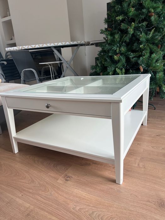 Mesa de centro branca IKEA