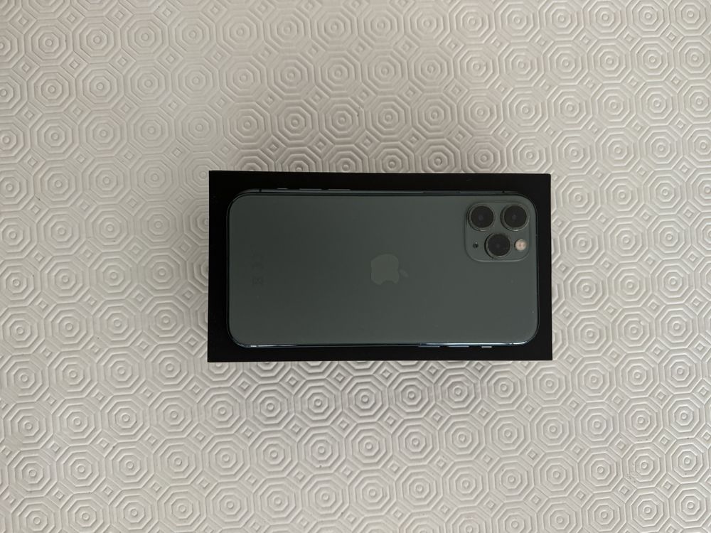 Iphone 11 pro midnight green 64gb