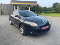 Продаєця Renault Megan 3 1.6 2010