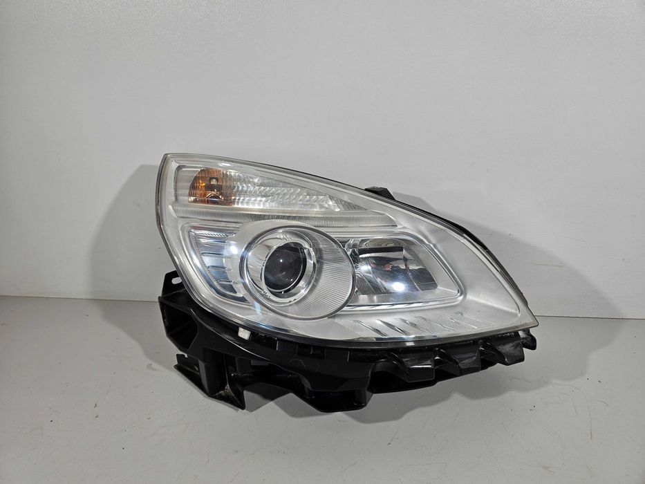 Renault Scenic 2 II Lift FL Lampa Przednia Prawa Soczewka Europa Ładna