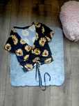 SHEIN krótka bluzka cropp top w kwiaty słoneczniki XS S