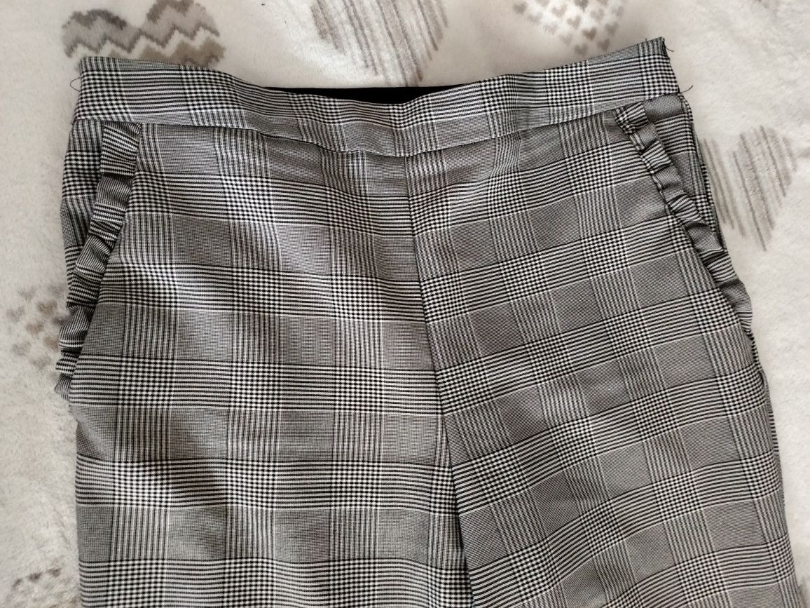 Nowe spodnie roz 42