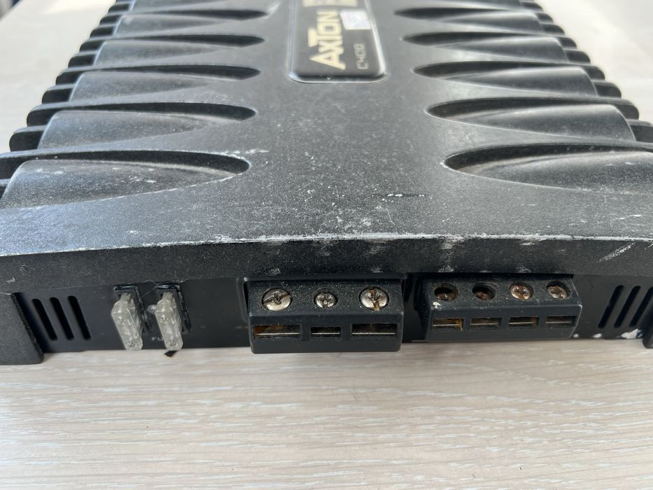 Підсилювач AXTON c408