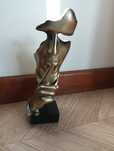 Ozdoba figura rzeźba złota milczenie 27cm