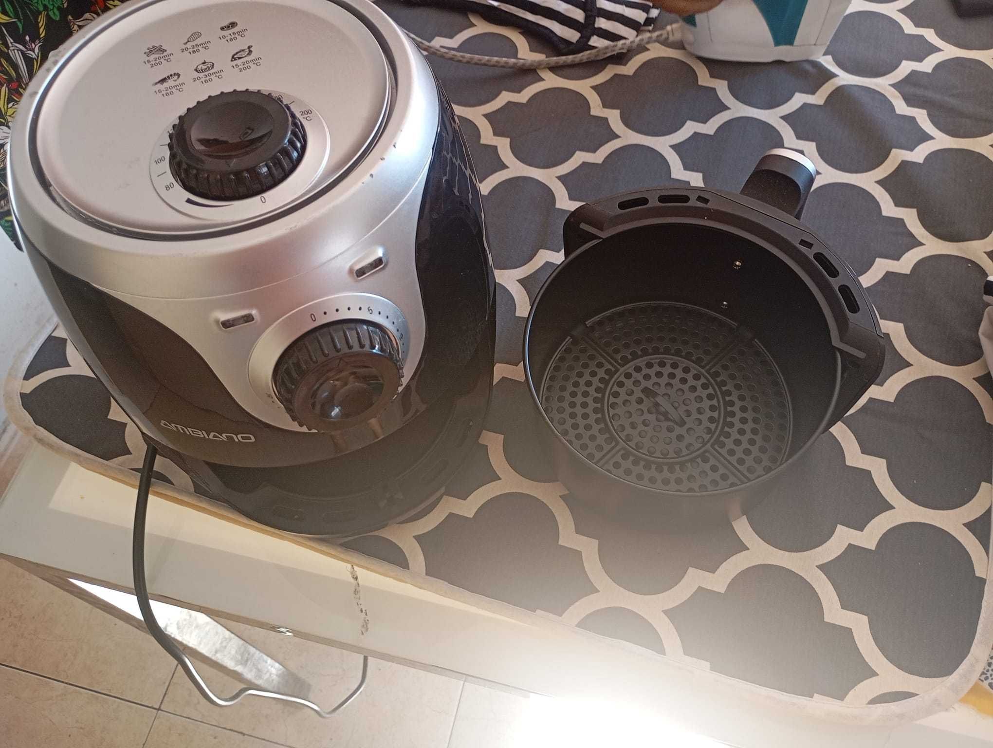 Airfryer semi-novo