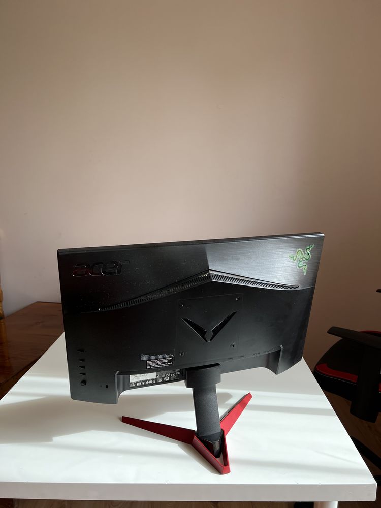 monitor Acer nitro VG220Q