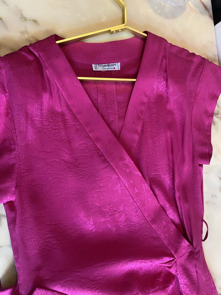 Sukienka z jedwabiu Ives Saint laurent/ vintage