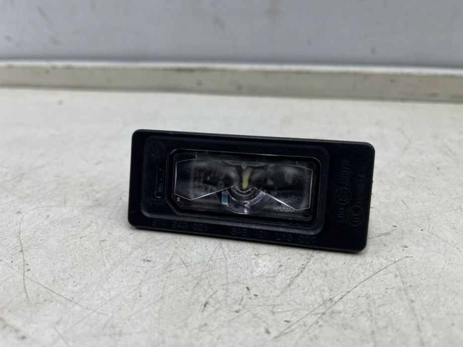 Lampka tablicy rejestracyjnej VW Audi Skoda Seat 13r.- LED klapy bagażnika podświetlenie tablicy