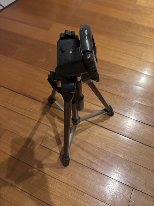 Tripé Hama usado