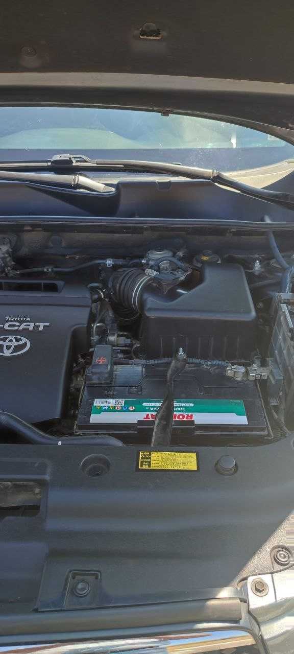 Продам Toyota RAV4