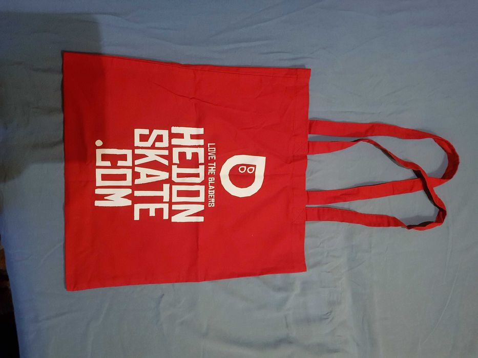 Dwie Damskie torebki  Materiałowe zakupowe  z napisem