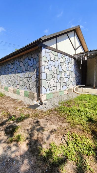 Продаж незвичайного будинку!