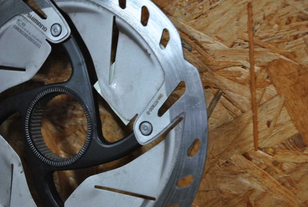 Tarcza hamulcowa Shimano Ultegra SM-RT800-S szosa gravel 8