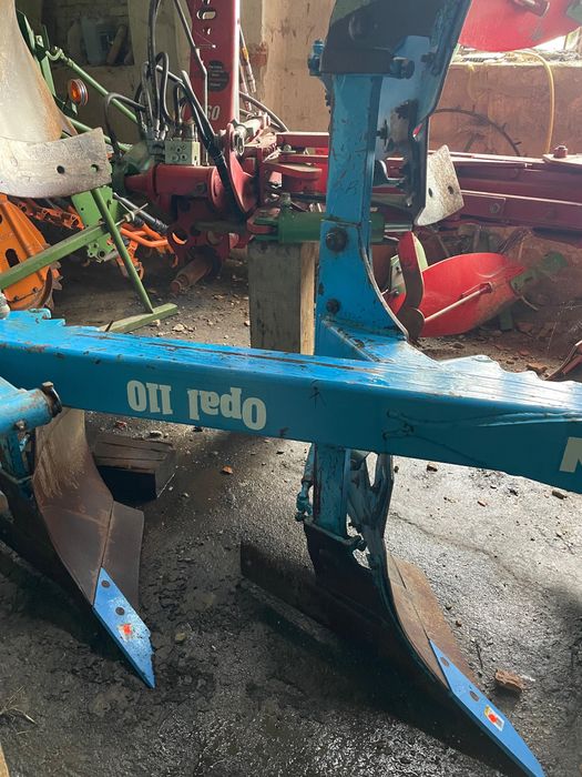 Плуг оборотний| обертовий | перекидний Lemken opal 110 (3+1)від 110к.с