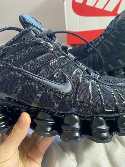 Buty Nike Shox TL czarny R.39
