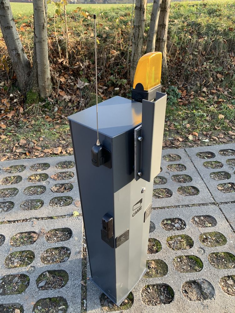 Szlaban Came G3250 ZESTAW - ramię, piloty, antena, lampka, fotokomórka