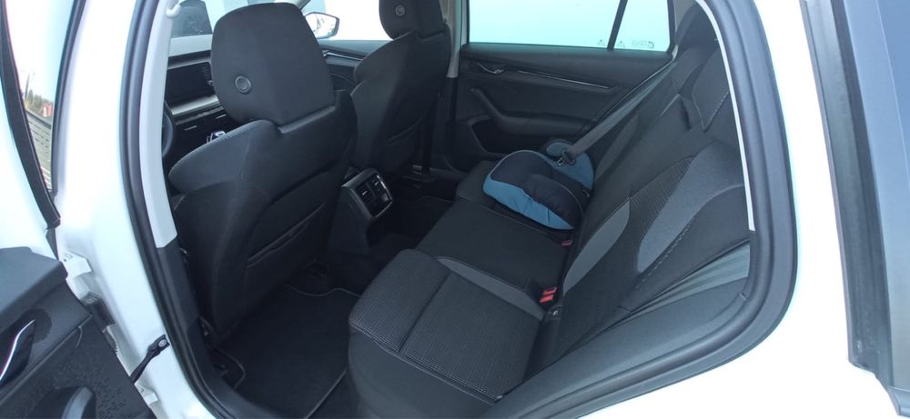 Skoda Octavia 1.5 r. 2021