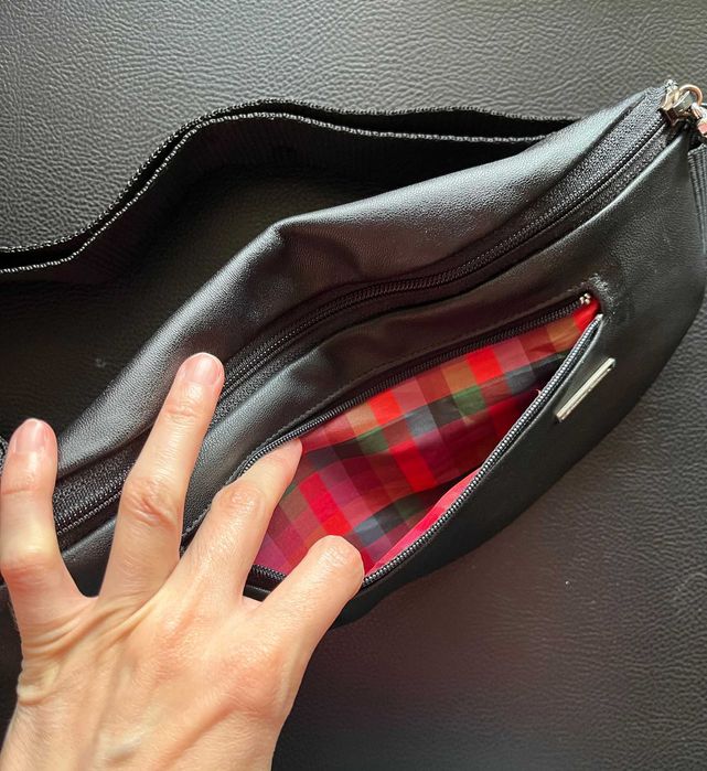 Сумка-бананка на пояс шкіряна