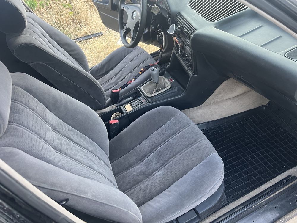 Продам BMW E34 2.0 (M50B20)