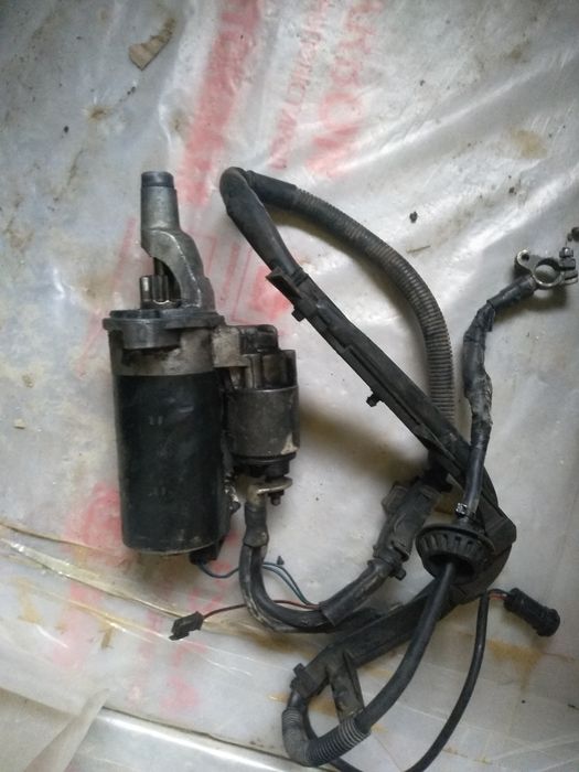 Стартер Ауди А6С5 2.5